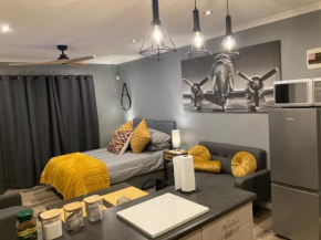 Leafy Retreat Kenridge Trendy